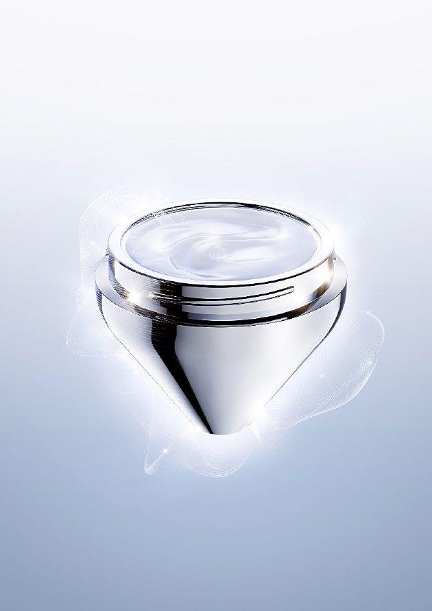 LA PRAIRIE莱珀妮生机焕活臻研面霜，年轻恒美开启新篇	，生机长续科学升华为艺术  第3张